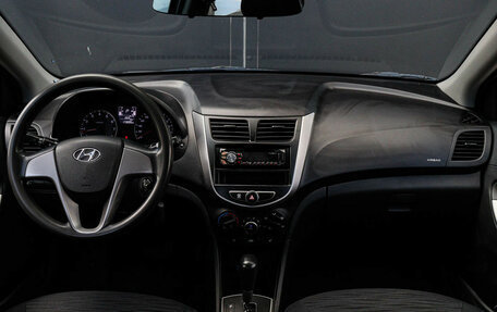 Hyundai Solaris II рестайлинг, 2014 год, 990 000 рублей, 10 фотография
