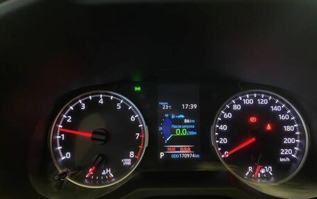 Toyota RAV4, 2020 год, 2 600 000 рублей, 10 фотография