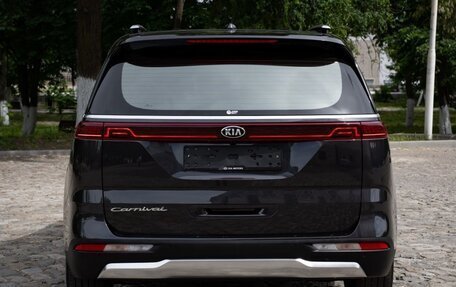 KIA Carnival, 2021 год, 4 450 000 рублей, 19 фотография