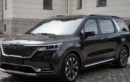 KIA Carnival, 2021 год, 4 450 000 рублей, 21 фотография