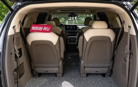 KIA Carnival, 2021 год, 4 450 000 рублей, 24 фотография