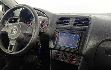 Volkswagen Polo VI (EU Market), 2012 год, 750 000 рублей, 11 фотография