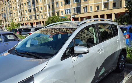 Toyota Verso I, 2014 год, 1 300 000 рублей, 2 фотография