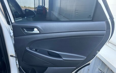 Hyundai Tucson III, 2019 год, 2 180 000 рублей, 22 фотография