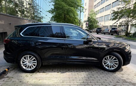 Volkswagen Touareg III, 2020 год, 5 700 000 рублей, 6 фотография