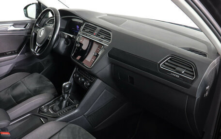 Volkswagen Tiguan II, 2017 год, 2 149 000 рублей, 11 фотография