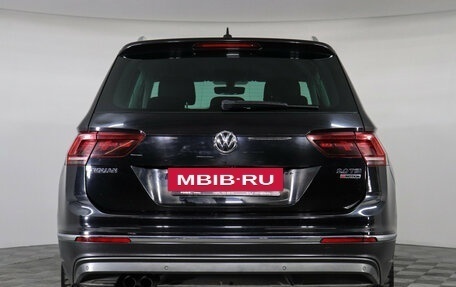 Volkswagen Tiguan II, 2017 год, 2 149 000 рублей, 7 фотография