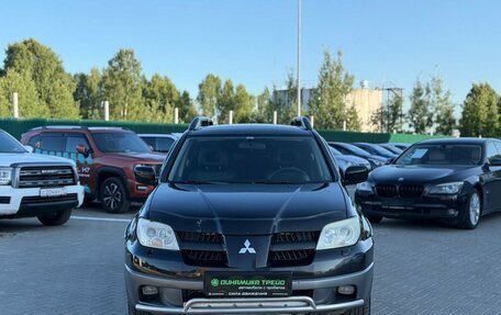 Mitsubishi Outlander III рестайлинг 3, 2006 год, 630 000 рублей, 3 фотография