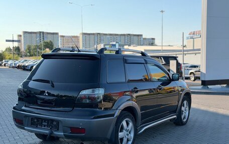 Mitsubishi Outlander III рестайлинг 3, 2006 год, 630 000 рублей, 4 фотография