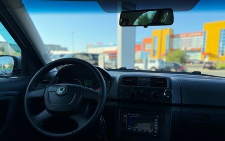 Skoda Roomster, 2011 год, 550 000 рублей, 24 фотография