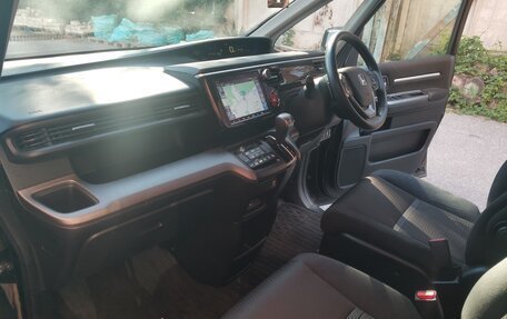 Honda Stepwgn IV, 2021 год, 2 245 000 рублей, 5 фотография