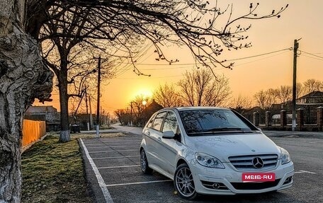 Mercedes-Benz B-Класс, 2010 год, 950 000 рублей, 1 фотография
