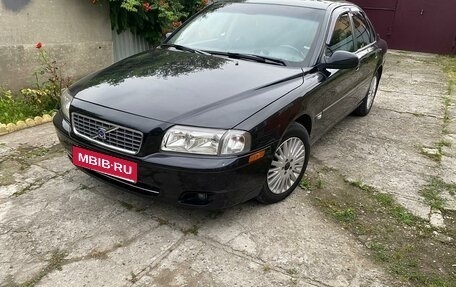 Volvo S80 II рестайлинг 2, 2003 год, 900 000 рублей, 1 фотография