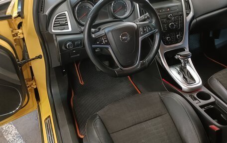 Opel Astra J, 2013 год, 965 000 рублей, 3 фотография