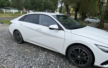 Hyundai Elantra, 2024 год, 2 400 000 рублей, 2 фотография