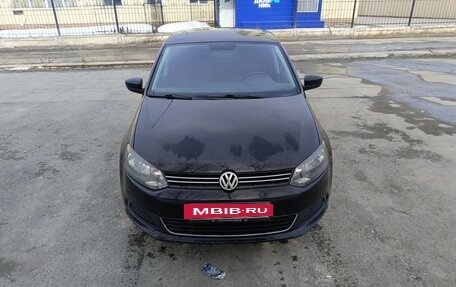 Volkswagen Polo VI (EU Market), 2013 год, 510 000 рублей, 2 фотография
