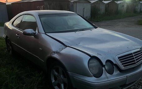 Mercedes-Benz CLK-Класс, 1998 год, 200 000 рублей, 3 фотография