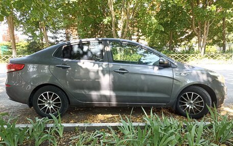 KIA Rio III рестайлинг, 2016 год, 975 000 рублей, 6 фотография