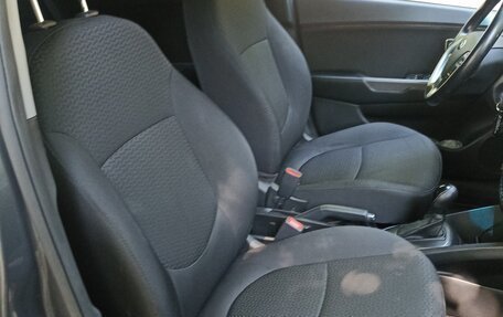 KIA Rio III рестайлинг, 2016 год, 975 000 рублей, 16 фотография