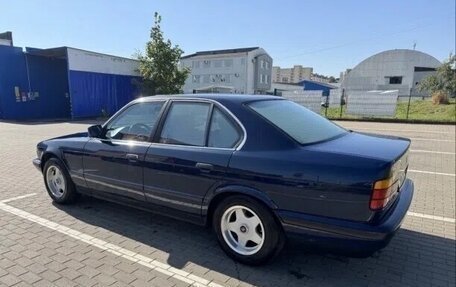 BMW 5 серия, 1991 год, 250 000 рублей, 2 фотография
