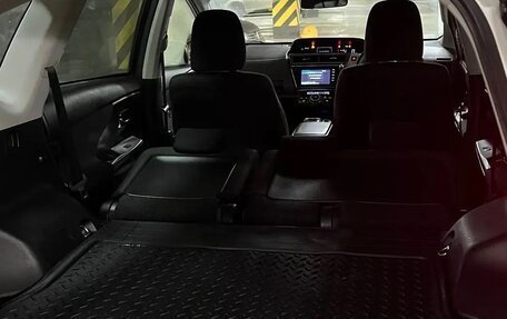 Toyota Prius Alpha I (ZVW40/41), 2015 год, 1 150 000 рублей, 3 фотография