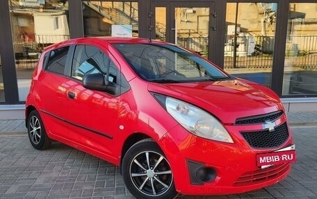 Chevrolet Spark III, 2013 год, 490 000 рублей, 2 фотография