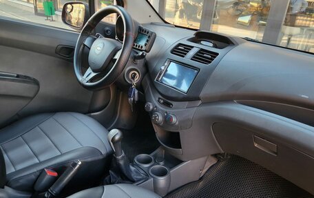 Chevrolet Spark III, 2013 год, 490 000 рублей, 17 фотография