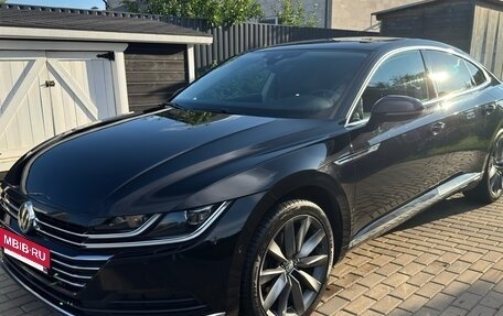 Volkswagen Arteon I, 2020 год, 3 750 000 рублей, 2 фотография
