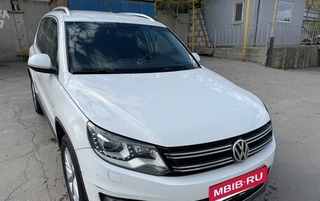 Volkswagen Tiguan I, 2011 год, 1 020 000 рублей, 2 фотография