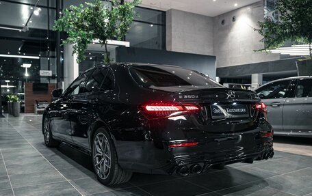 Mercedes-Benz E-Класс, 2021 год, 5 990 000 рублей, 6 фотография