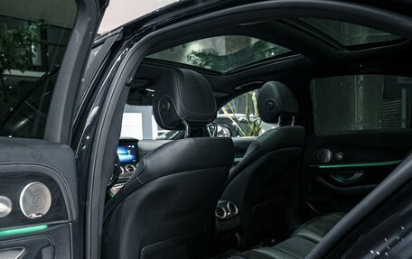 Mercedes-Benz E-Класс, 2021 год, 5 990 000 рублей, 22 фотография