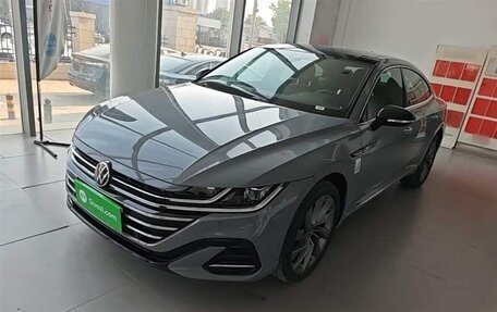 Volkswagen Passat CC, 2025 год, 4 114 270 рублей, 3 фотография