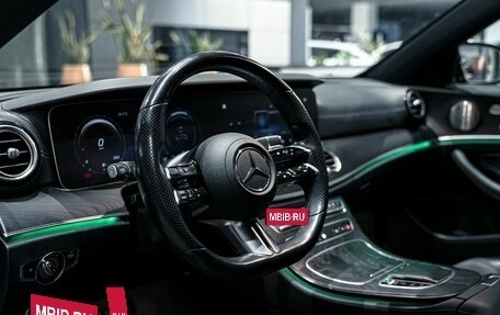 Mercedes-Benz E-Класс, 2021 год, 5 990 000 рублей, 15 фотография