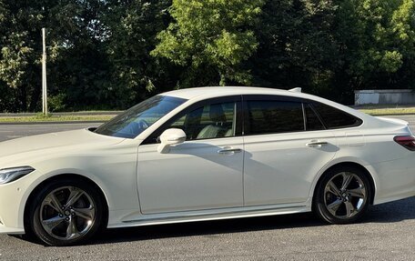 Toyota Crown, 2019 год, 4 947 000 рублей, 8 фотография