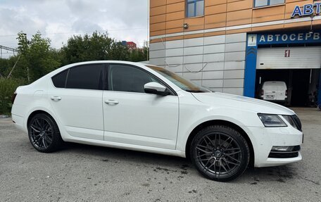 Skoda Octavia, 2017 год, 1 750 000 рублей, 6 фотография