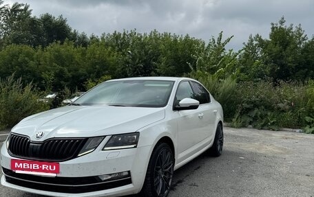 Skoda Octavia, 2017 год, 1 750 000 рублей, 10 фотография