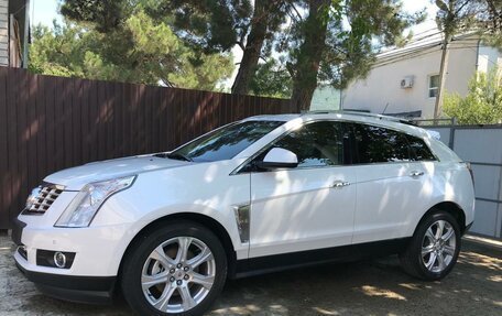 Cadillac SRX II рестайлинг, 2014 год, 2 100 000 рублей, 5 фотография