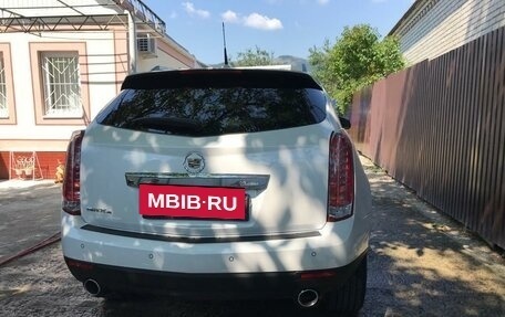 Cadillac SRX II рестайлинг, 2014 год, 2 100 000 рублей, 4 фотография