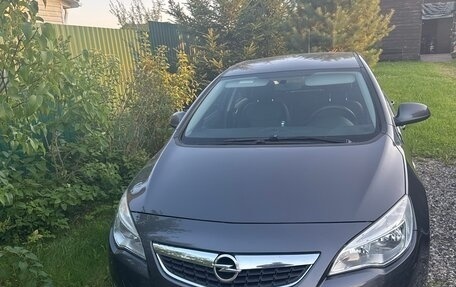 Opel Astra J, 2012 год, 800 000 рублей, 2 фотография