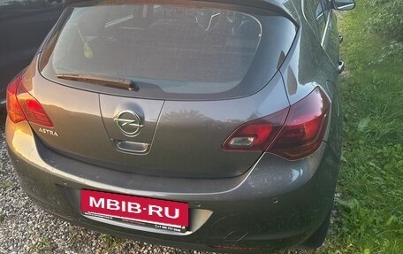 Opel Astra J, 2012 год, 800 000 рублей, 4 фотография