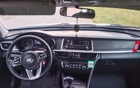 KIA Optima IV, 2020 год, 1 850 000 рублей, 11 фотография