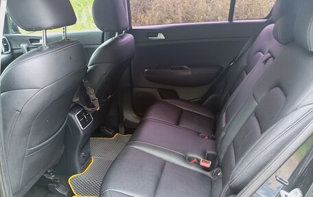 KIA Sportage IV рестайлинг, 2018 год, 1 950 000 рублей, 8 фотография