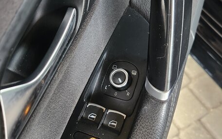 Volkswagen Passat CC I рестайлинг, 2011 год, 1 080 000 рублей, 10 фотография