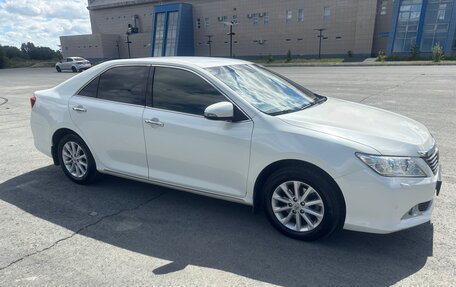 Toyota Camry, 2012 год, 1 850 000 рублей, 4 фотография