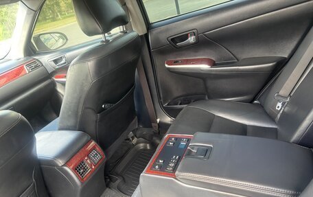 Toyota Camry, 2012 год, 1 850 000 рублей, 8 фотография