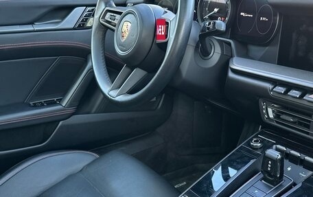 Porsche 911, 2019 год, 12 700 000 рублей, 9 фотография