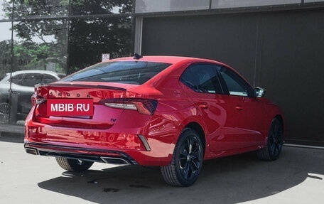 Skoda Octavia RS, 2022 год, 5 300 000 рублей, 4 фотография