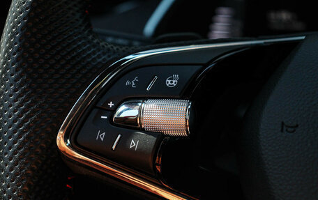 Skoda Octavia RS, 2022 год, 5 300 000 рублей, 20 фотография