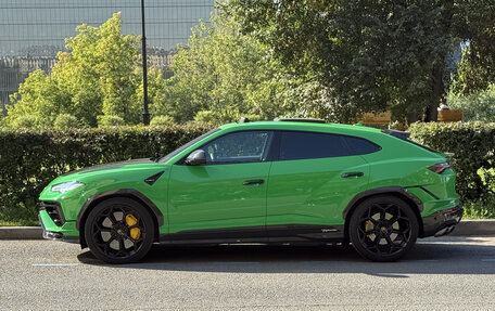 Lamborghini Urus I, 2024 год, 33 500 000 рублей, 23 фотография
