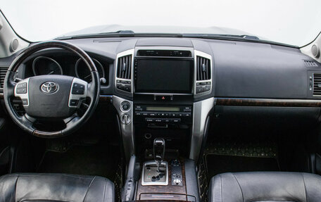 Toyota Land Cruiser 200, 2012 год, 3 820 000 рублей, 12 фотография